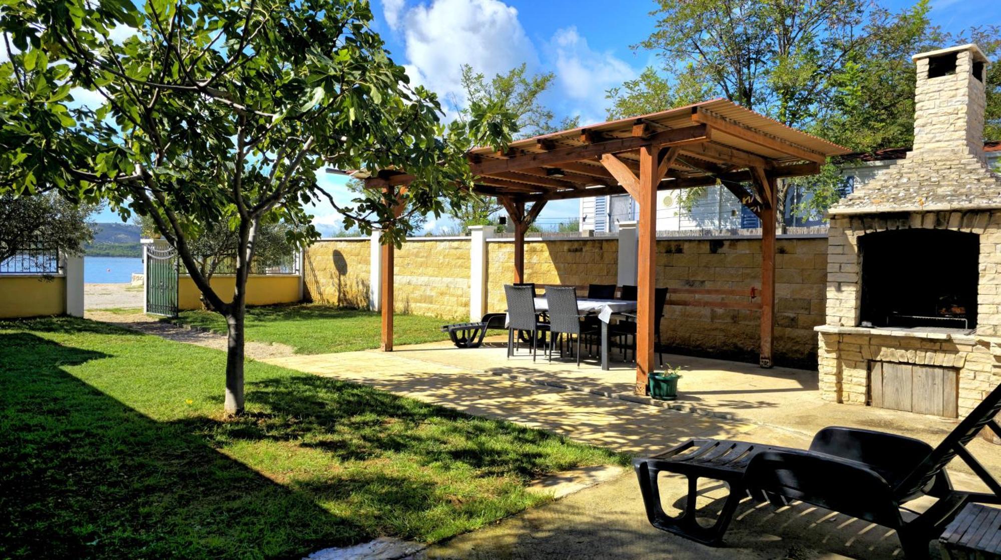 - House 'amarella' Holiday home *